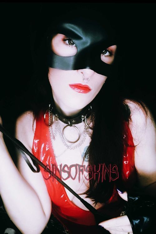 @sinsofskins