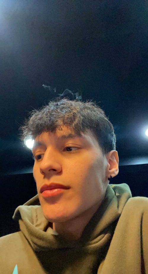 @skinnyfuq
