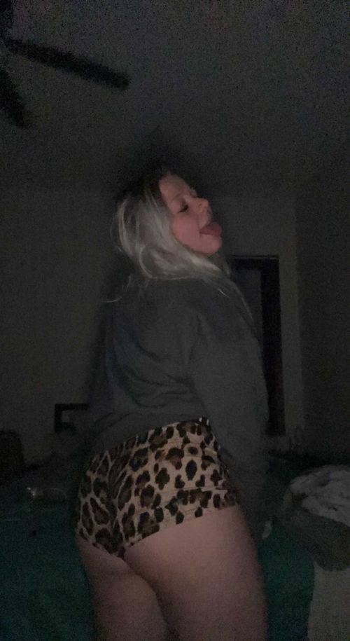 @slapmehoney