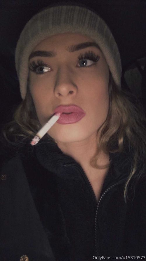 @smokingaliah nude smokingaliah nude