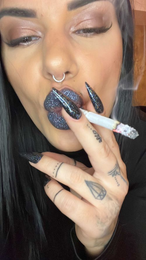 @smokingfetishkate nude smokingfetishkate nude