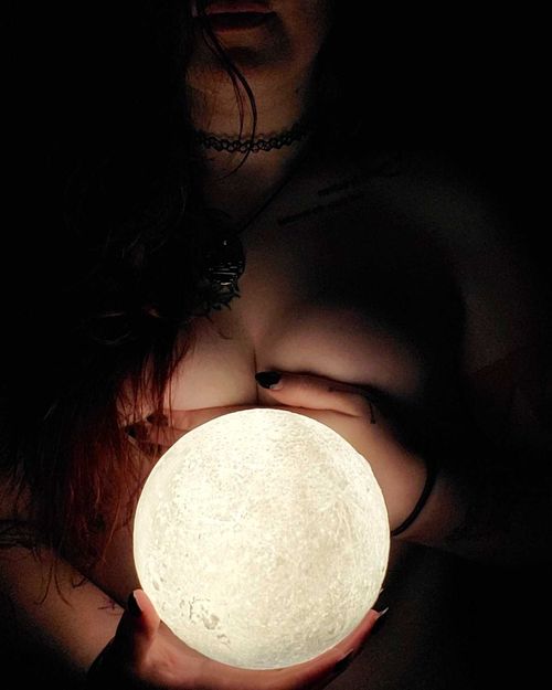 @spooky_chic_94 nude spooky_chic_94 nude