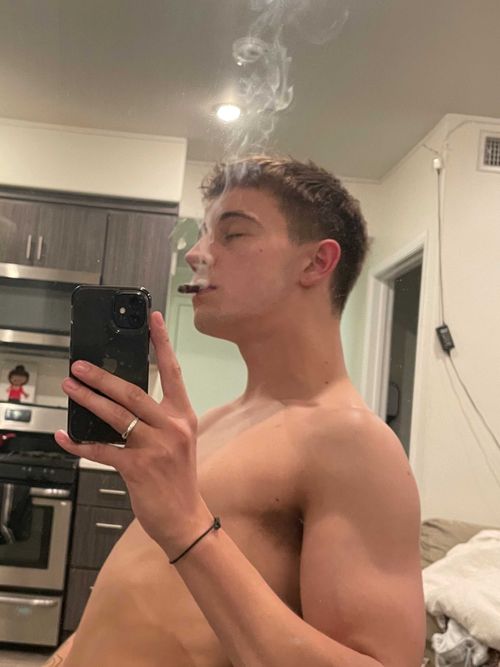 @stonertwnk