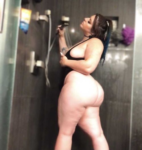 @stormy_bellarain