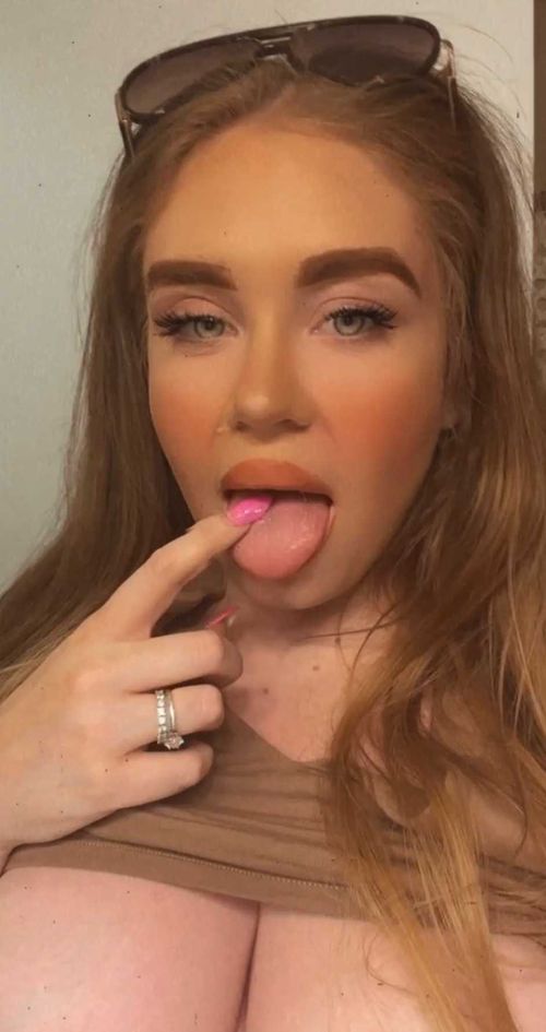 @strawberrygirlxoxo nude strawberrygirlxoxo nude