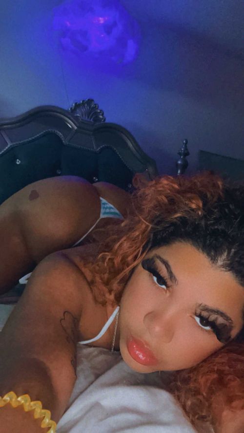 strawbootyy nude