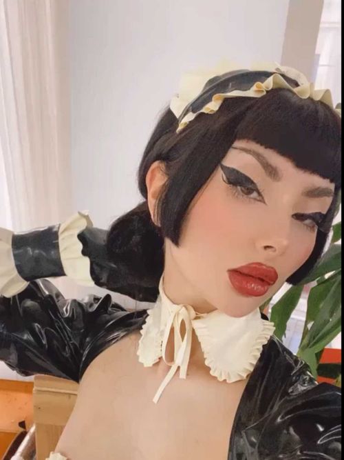 @sweetseverine