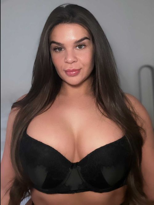 @tasmyn