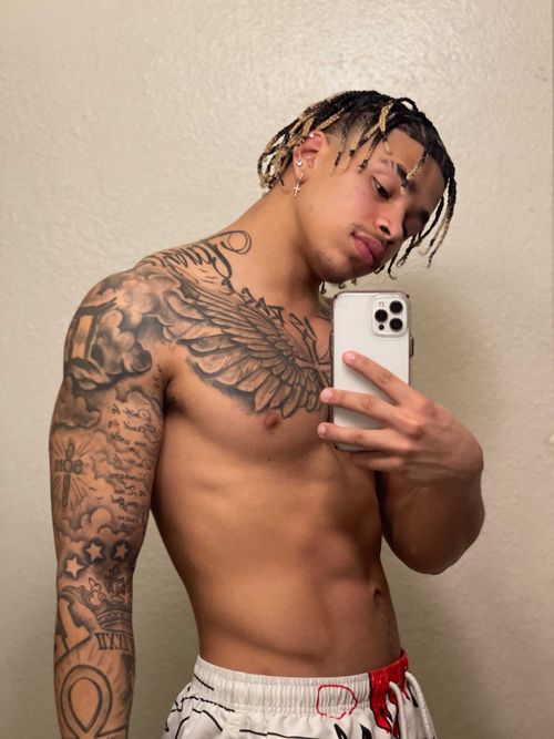 @tattedlightskin