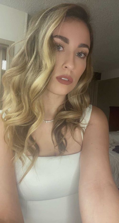 @taytay95