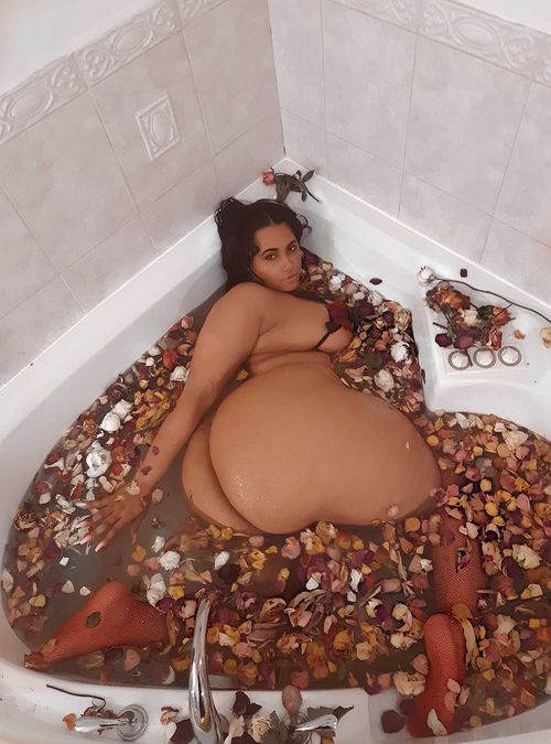 @tffnydays2wintarrose nude tffnydays2wintarrose nude