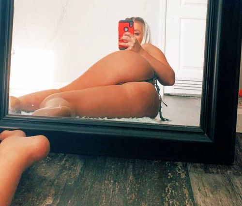 @thaslinkytwinkyshow nude thaslinkytwinkyshow nude