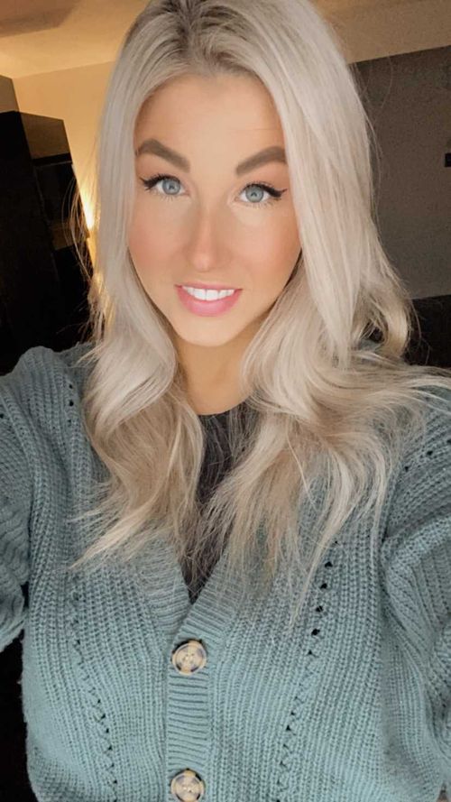 @the_aria_woods