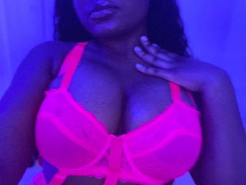 @thebluroom