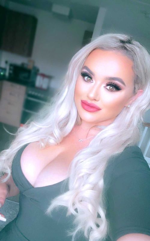 @themeanqueens