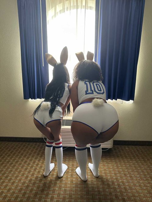 @thequeencoco21 nude thequeencoco21 nude