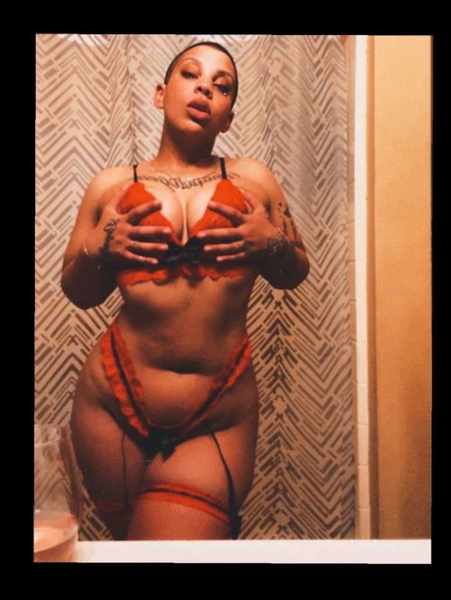 @therealamberrrrr