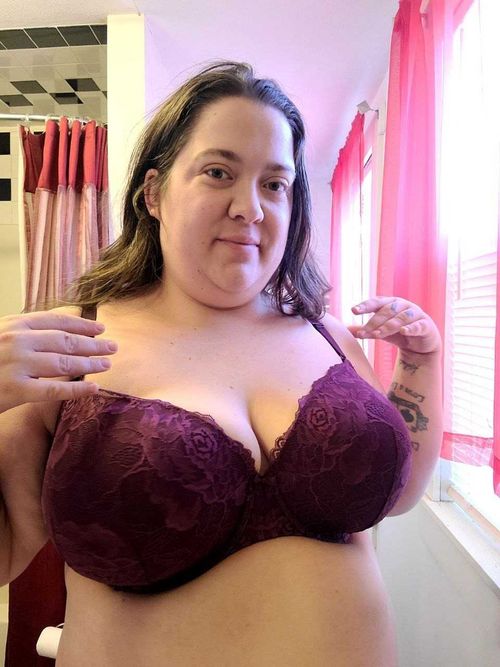 @thevixenn