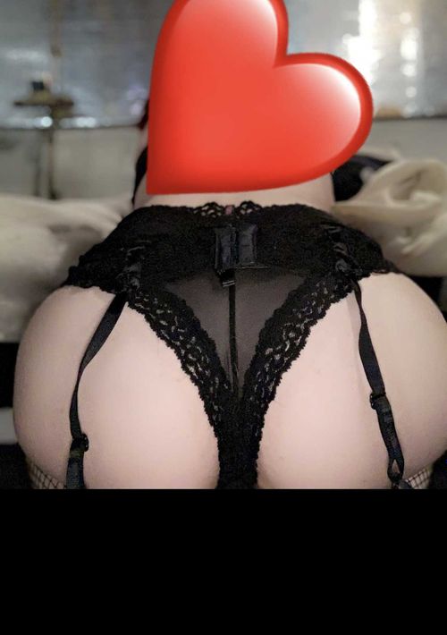 @theymoanshay nude theymoanshay nude