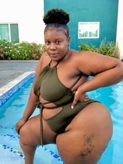 @thickumskellz nude thickumskellz nude