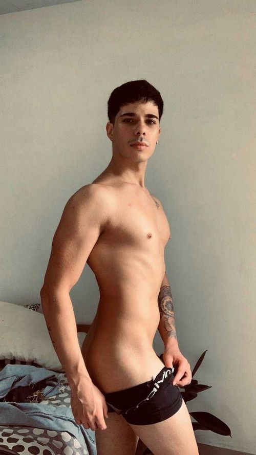 @thomaschimino