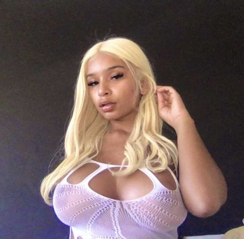 @thumbalinaxxx