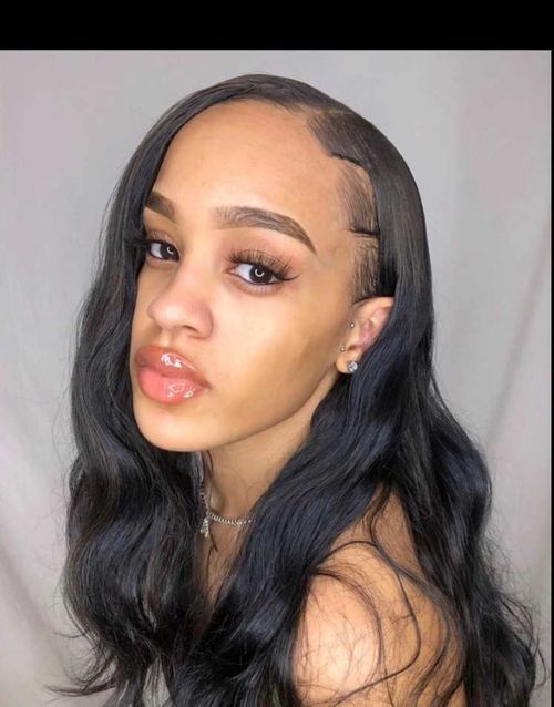 @tiahnie