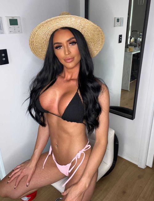 @tiffanycoaddx