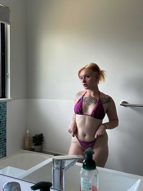 @tinycait