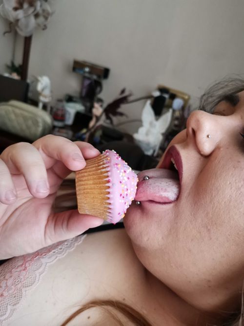 @tonileighxoxox nude tonileighxoxox nude