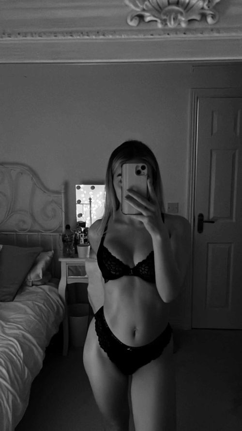 tori2212 nude