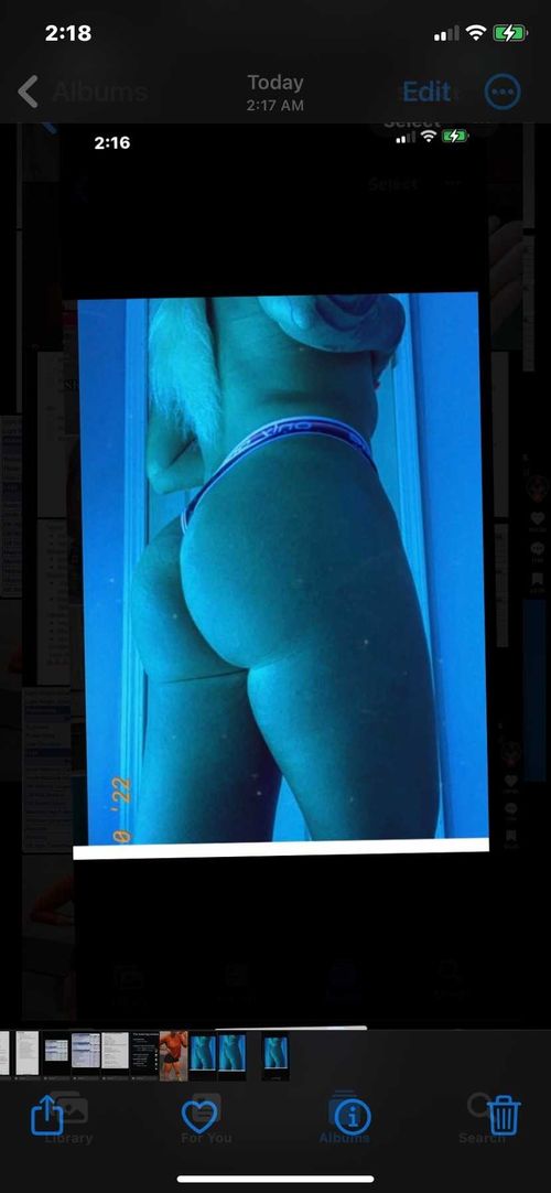 tradeswoman96 nude