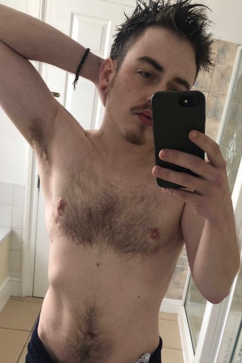 @trans_b0ner