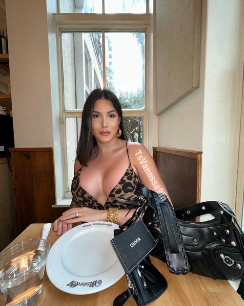 @tsvanessa9in