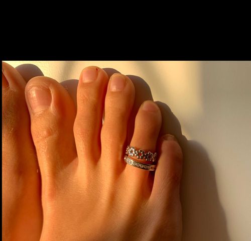 @twofeet10toes nude twofeet10toes nude