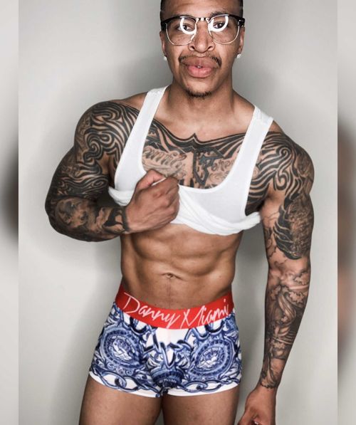 @valentinotheentertainer