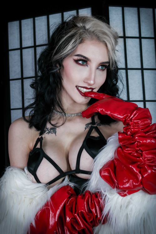 @veenacos