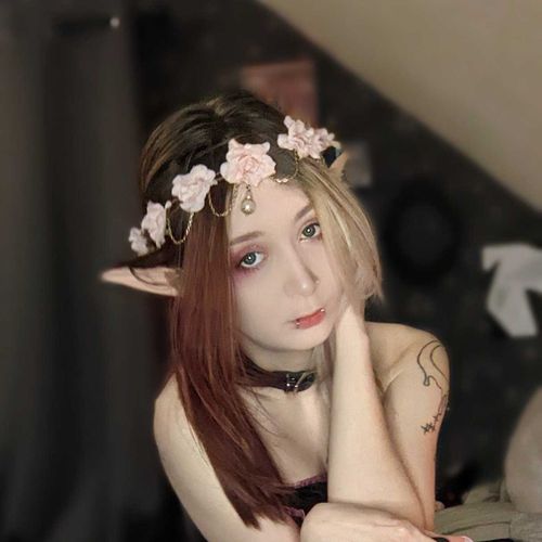 @violetfoxxxie