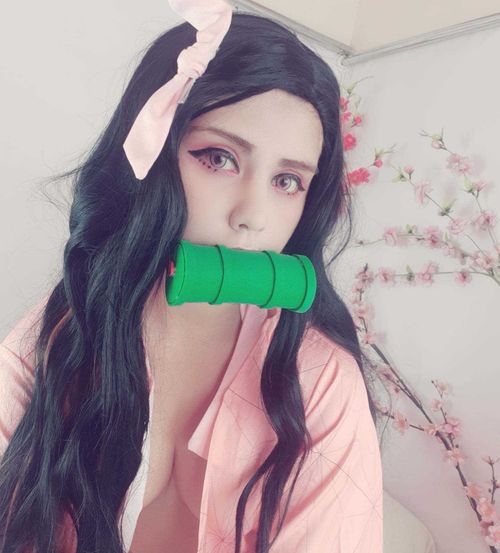 @waifugummy