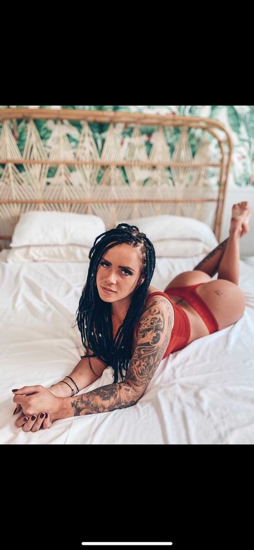 @walkingparadoxx nude walkingparadoxx nude
