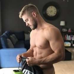 @wayne_skiv04_
