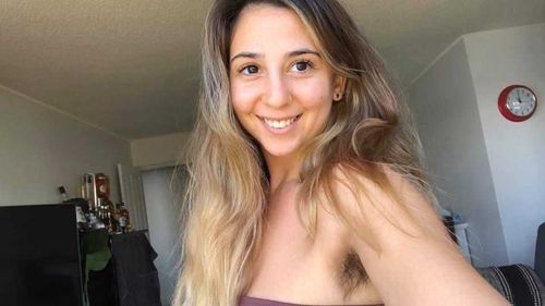 @wears_ren