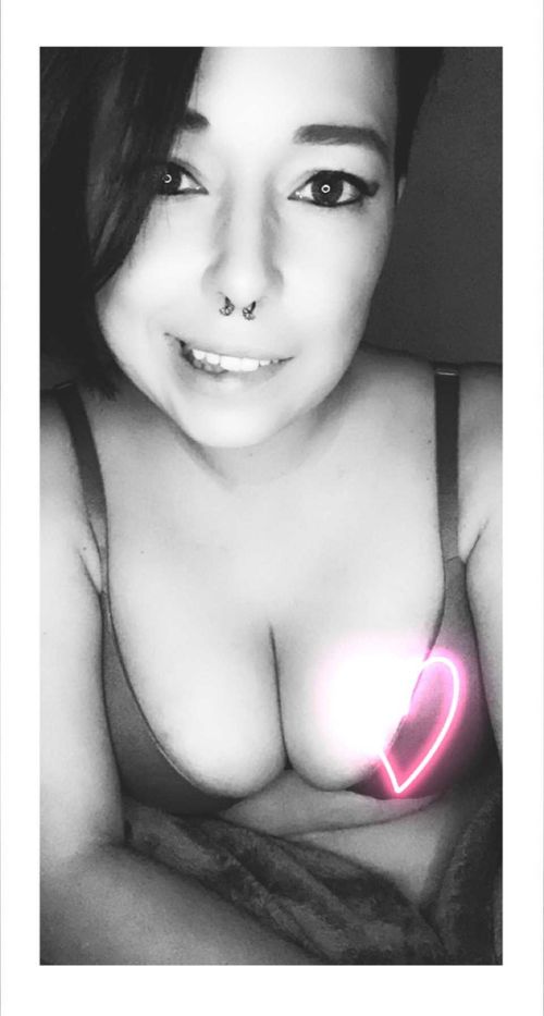 @wench_of_war