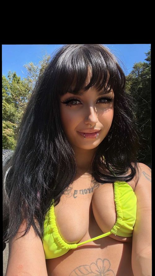 @wetnikkixxx