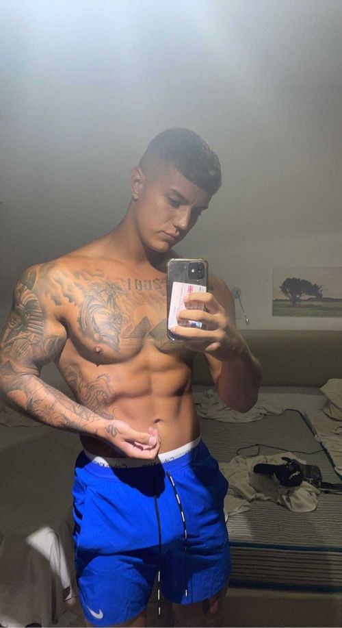 willst19 nude