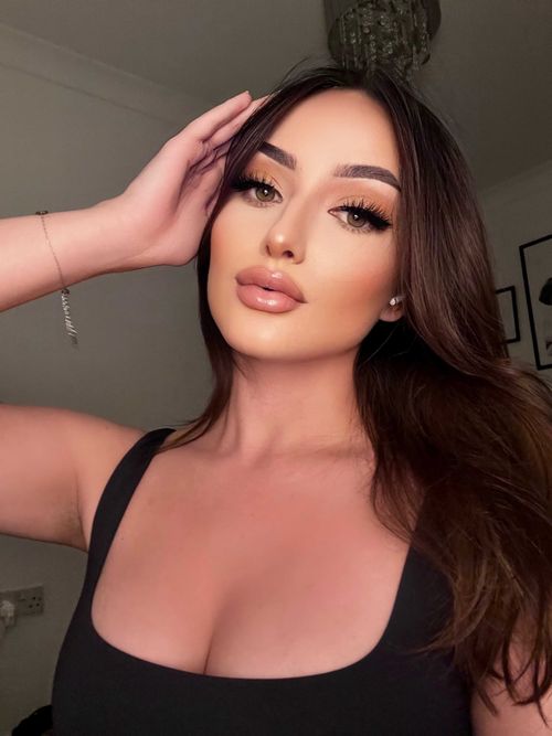 @worshipevelina