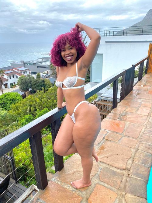 @xoli_mfeka nude xoli_mfeka nude