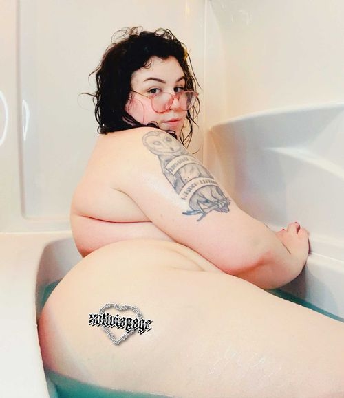 @xolivia.tv