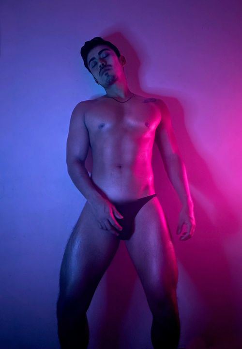 @xploboy