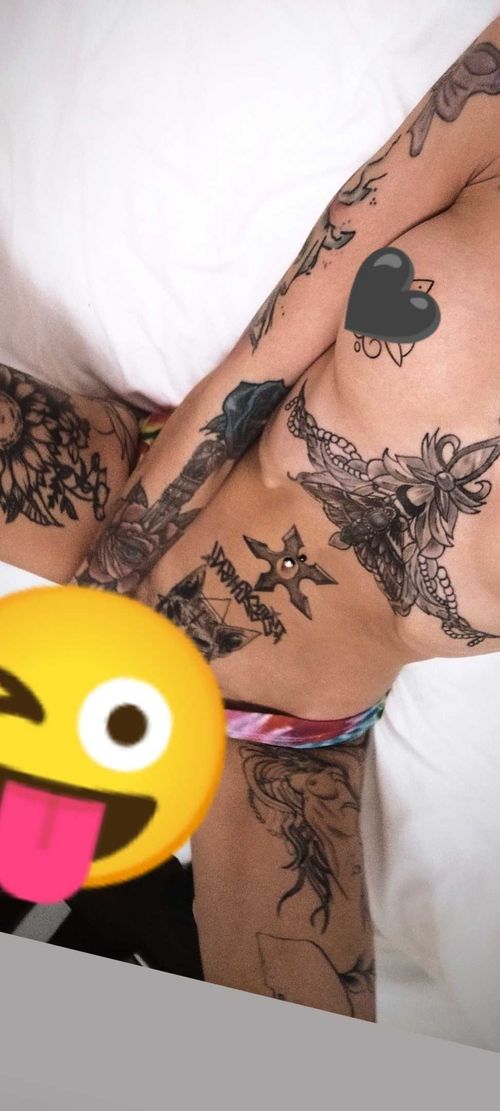 @xtattooredheadx nude xtattooredheadx nude